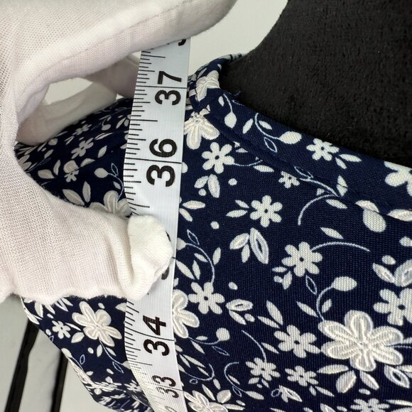 Tiffany & Grey Blue and White Flower Printed Dress with 3/4 Sleeves - Picture 4 of 4